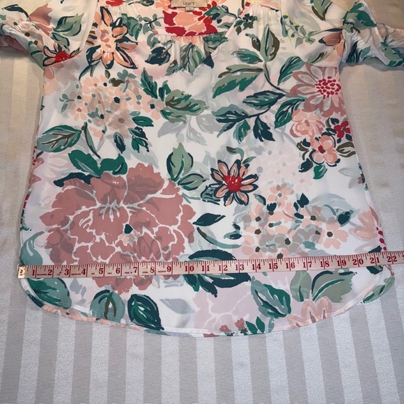 LOFT Floral Flutter V-Neck Top Sz S Short Sleeve - Picture 6 of 12